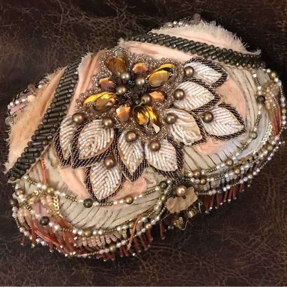 Mary Francis purse designer clutch - Picture 12 of 13